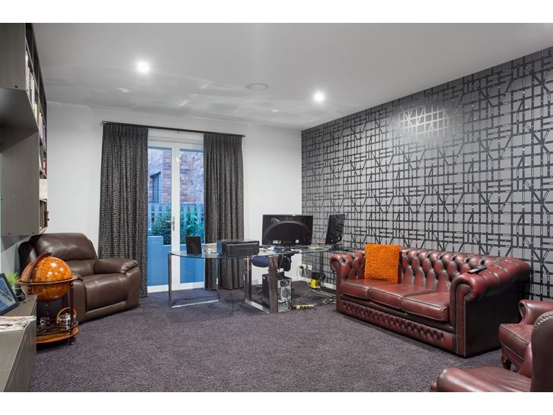 7 Merinda Street, Greenslopes QLD 4120