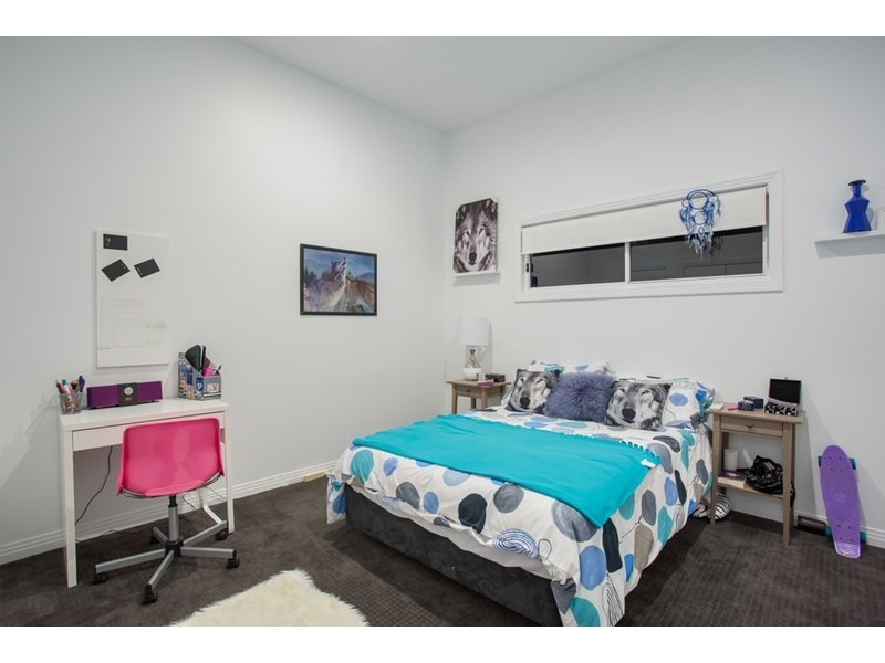 7 Merinda Street, Greenslopes QLD 4120