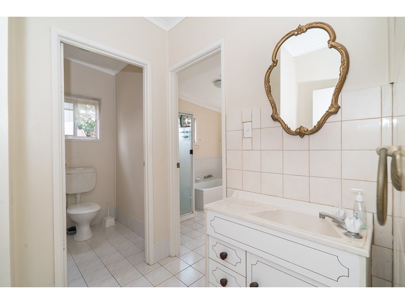 20 Herbert Street, Annerley QLD 4103