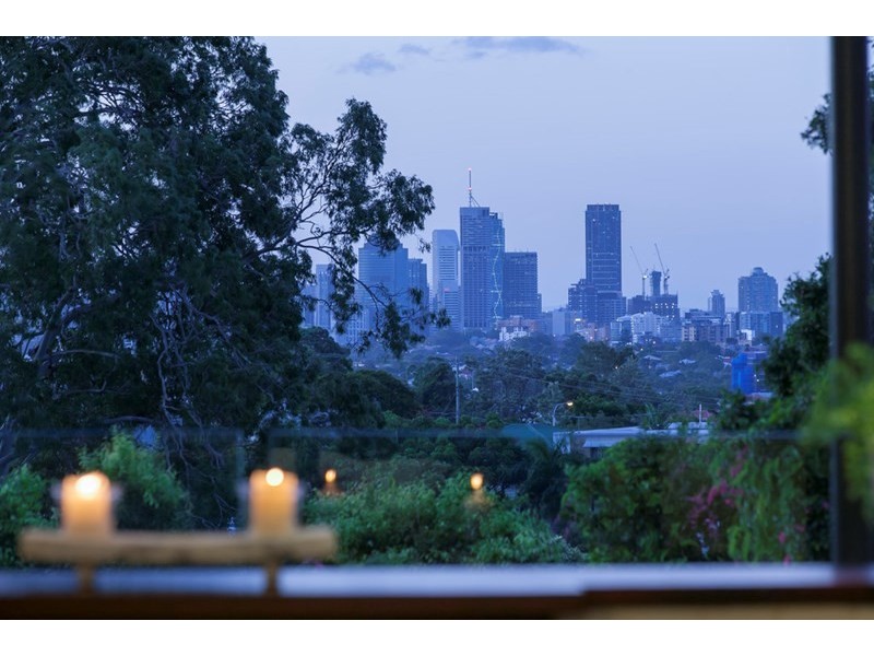 130 Sackville Street, Greenslopes QLD 4120