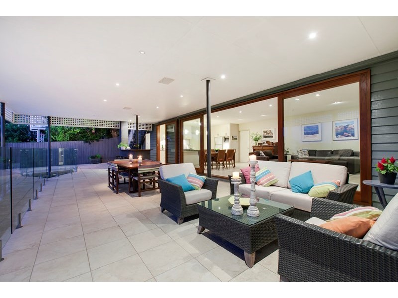 130 Sackville Street, Greenslopes QLD 4120