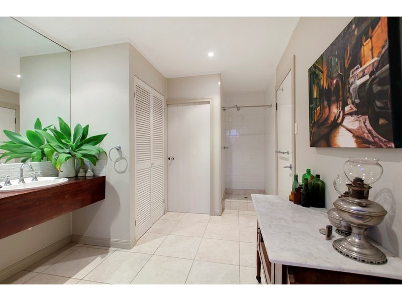 130 Sackville Street, Greenslopes QLD 4120