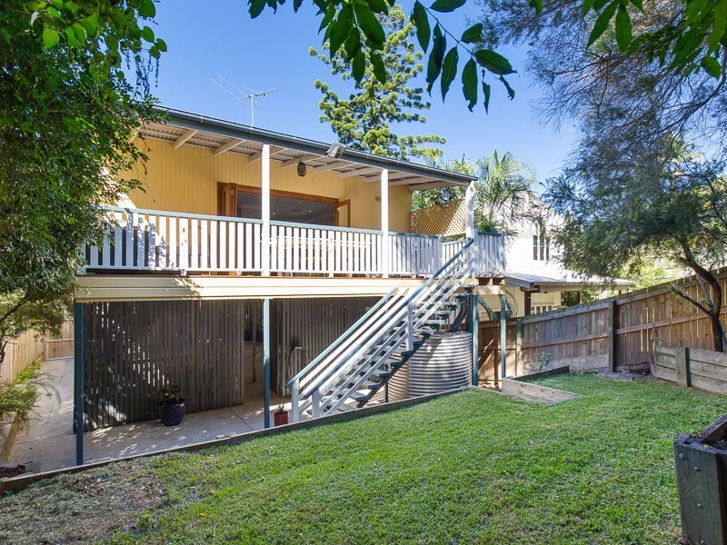 52 Bunowang Street, Balmoral QLD 4171