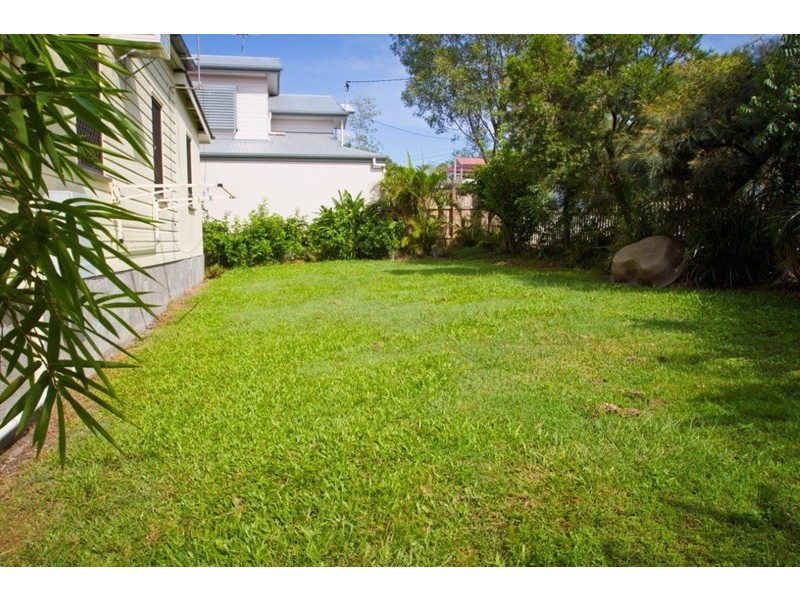 19 Edgar Street, East Brisbane QLD 4169