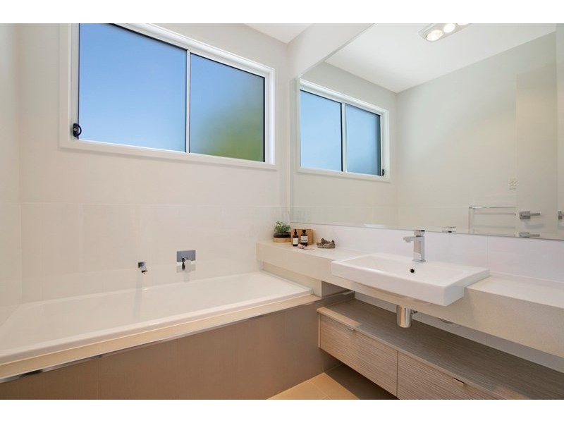 2/431 Hawthorne Road, Bulimba QLD 4171