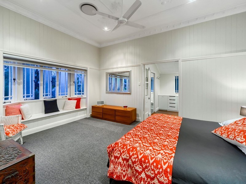 190 Virginia Avenue, Hawthorne QLD 4171