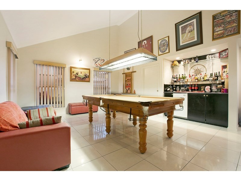 39 Greggor Street, Wynnum West QLD 4178