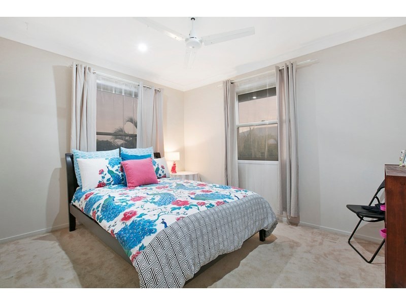 39 Greggor Street, Wynnum West QLD 4178