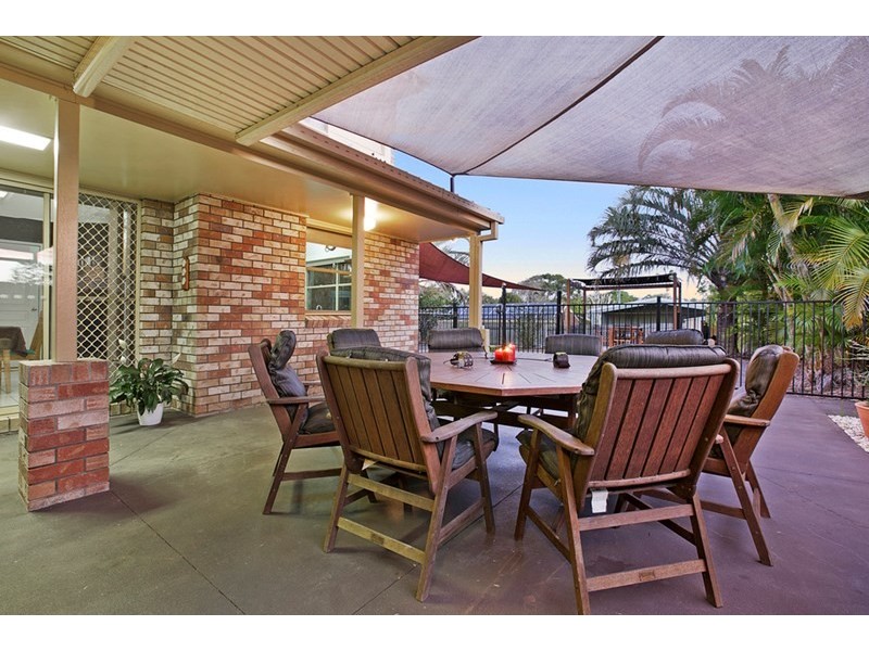 39 Greggor Street, Wynnum West QLD 4178