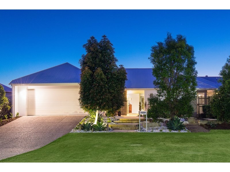 22 Franklin Street, Wakerley QLD 4154