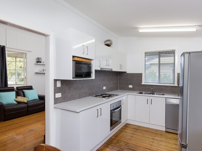 59 Turner Avenue, Fairfield QLD 4103