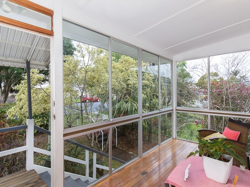 59 Turner Avenue, Fairfield QLD 4103