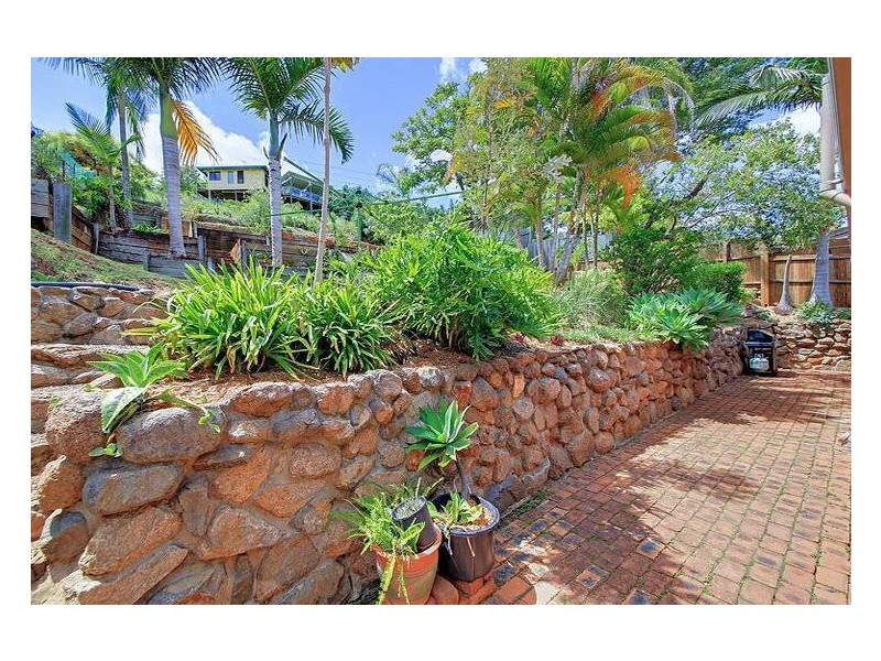 272 Gallipoli Road, Carina Heights QLD 4152