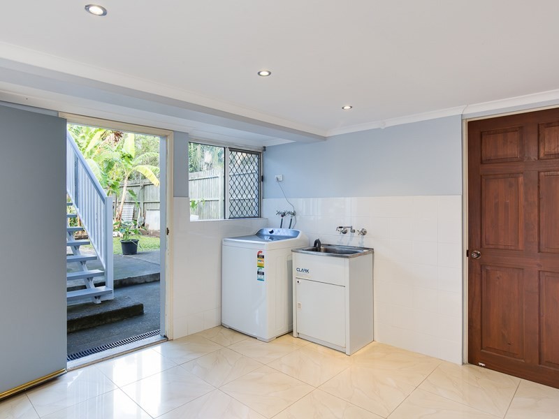 42 Thomas Street, Greenslopes QLD 4120