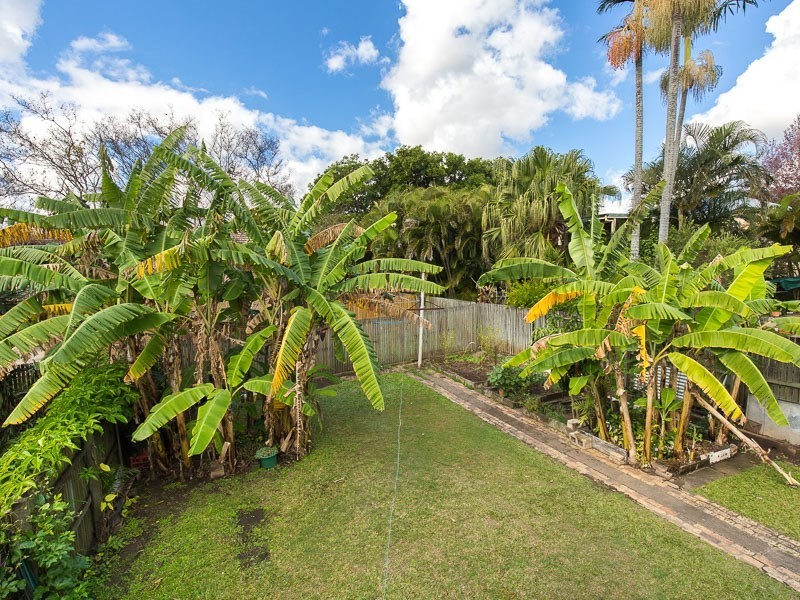 42 Thomas Street, Greenslopes QLD 4120