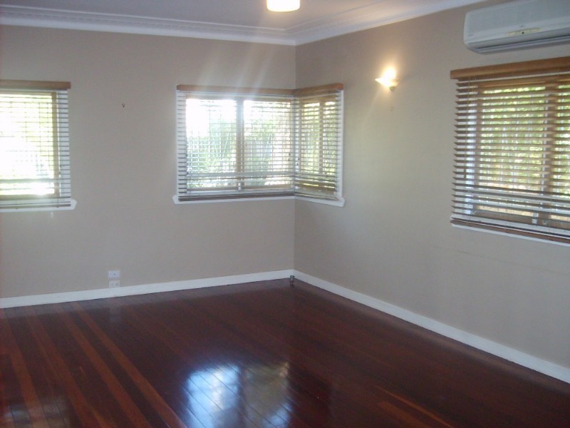 Coorparoo QLD 4151