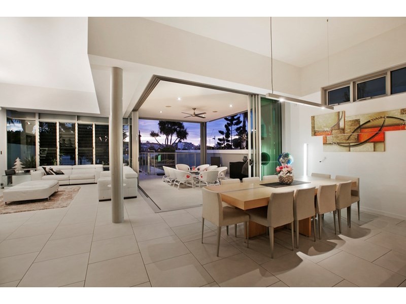 47 Waterline Crescent, Bulimba QLD 4171