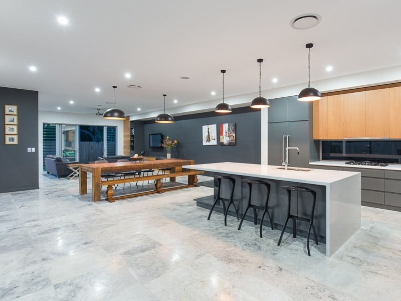 70 McConnell Street, Bulimba QLD 4171