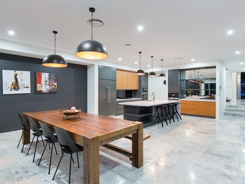 70 McConnell Street, Bulimba QLD 4171