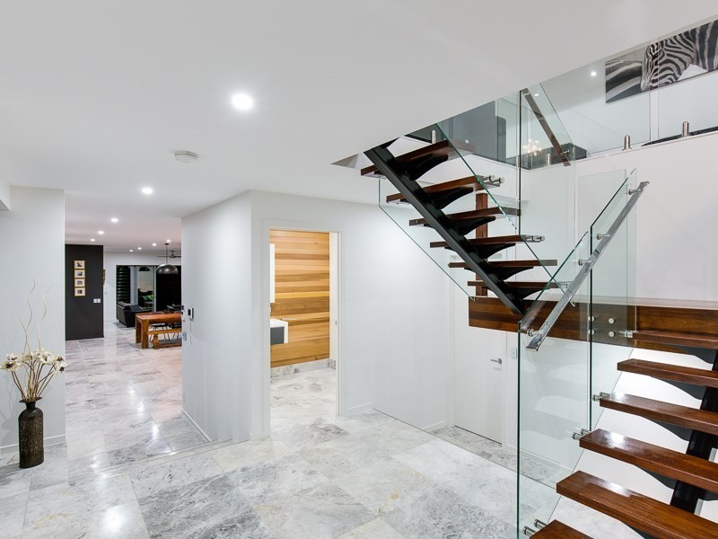 70 McConnell Street, Bulimba QLD 4171