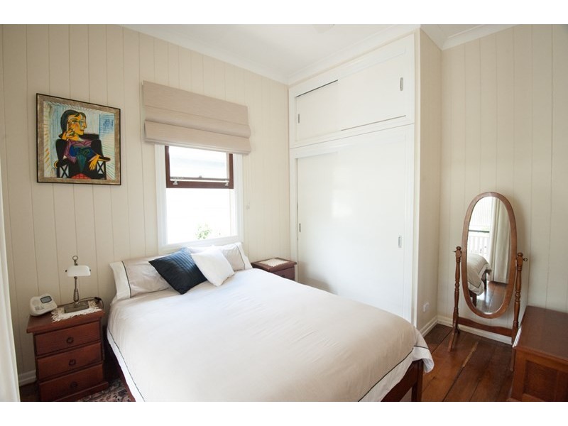 75 Lewis Street, Woolloongabba QLD 4102