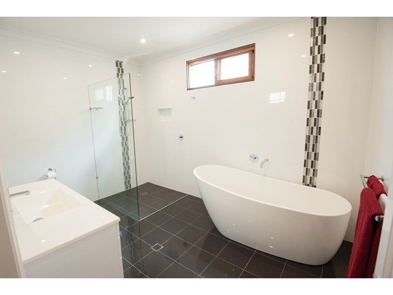 75 Lewis Street, Woolloongabba QLD 4102