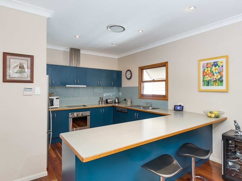 52 Bunowang Street, Balmoral QLD 4171