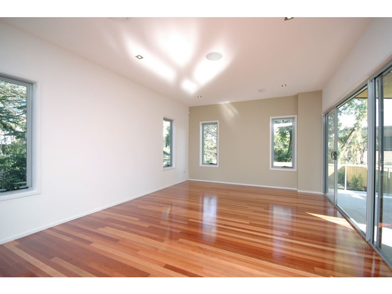 105 Strong Avenue, Graceville QLD 4075