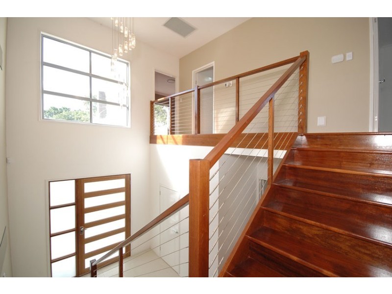 105 Strong Avenue, Graceville QLD 4075