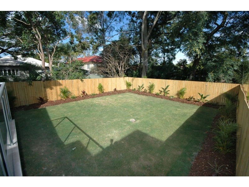 105 Strong Avenue, Graceville QLD 4075