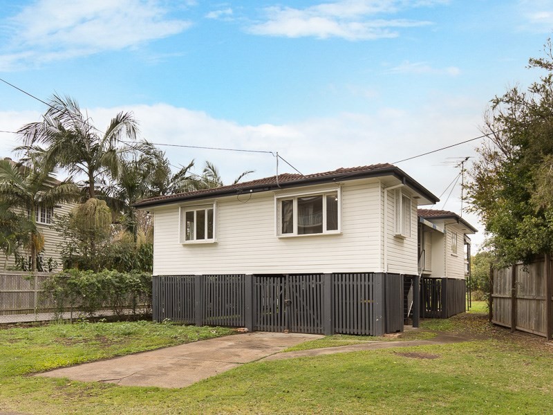 64 Stuart Street, Bulimba QLD 4171