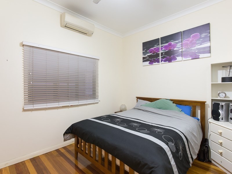 183 Hudson Road, Wooloowin QLD 4030