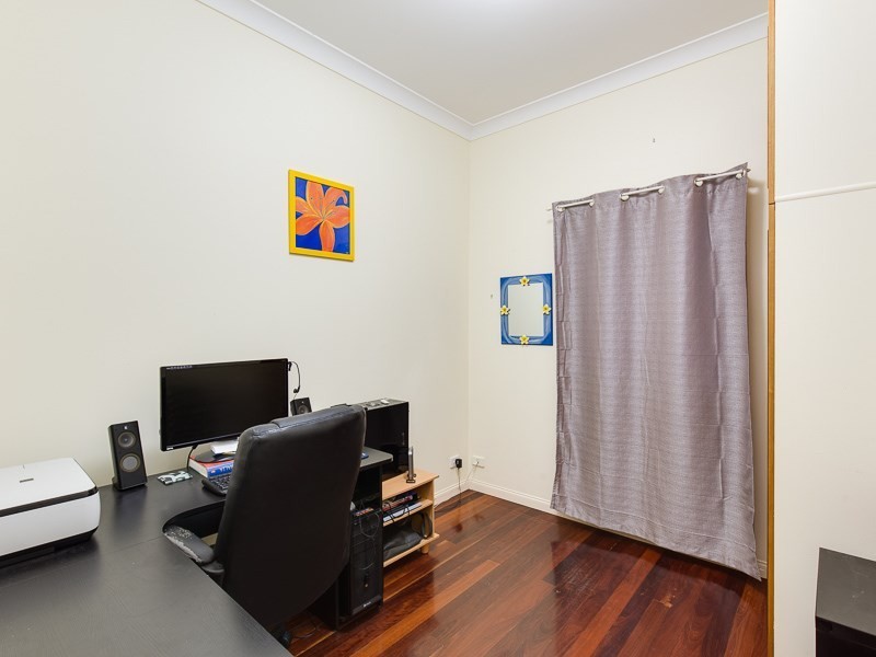 183 Hudson Road, Wooloowin QLD 4030