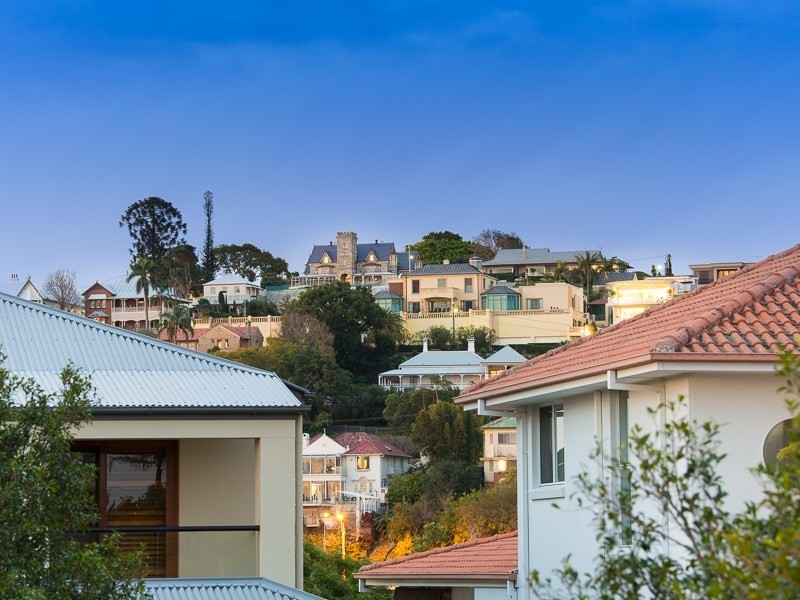 9 Portside Place, Bulimba QLD 4171