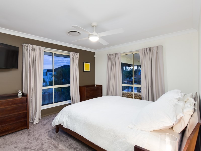 9 Portside Place, Bulimba QLD 4171