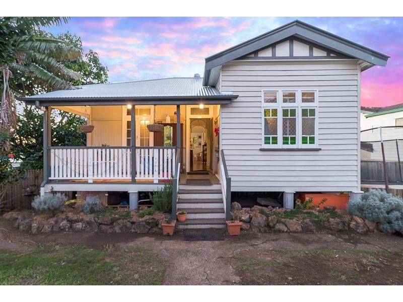 140 Sackville Street, Greenslopes QLD 4120