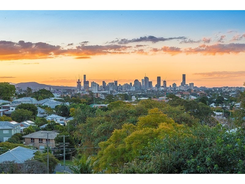 140 Sackville Street, Greenslopes QLD 4120