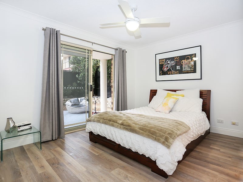 2/57 Bilyana Street, Balmoral QLD 4171