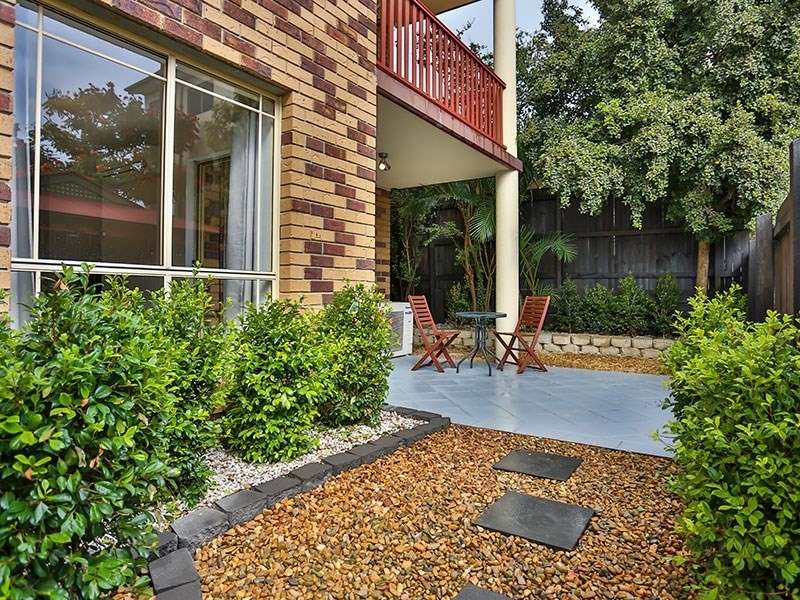 2/57 Bilyana Street, Balmoral QLD 4171