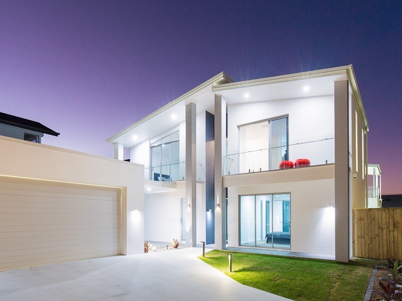 10 Sandringham Street, Clayfield QLD 4011