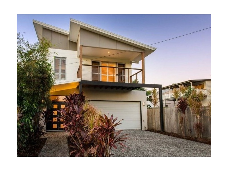 7 Bunya Street, Cannon Hill QLD 4170