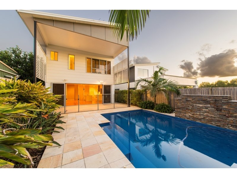 7 Bunya Street, Cannon Hill QLD 4170