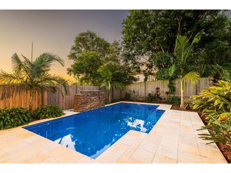 7 Bunya Street, Cannon Hill QLD 4170