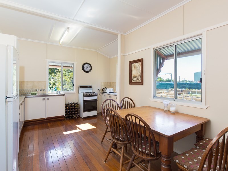 53 Gladstone Street, Coorparoo QLD 4151