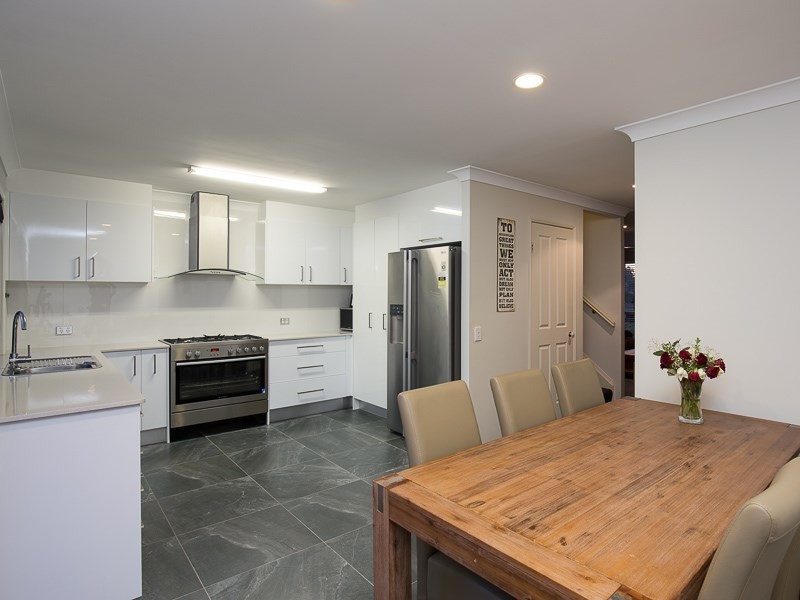 21/5 Hibiscus Circuit, Fitzgibbon QLD 4018