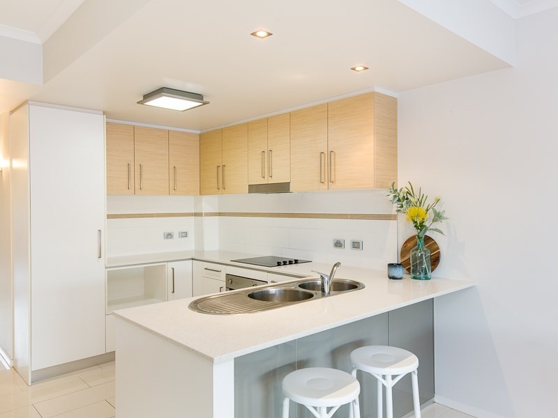 12/86 Pembroke Road, Coorparoo QLD 4151