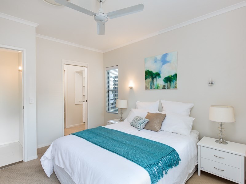 12/86 Pembroke Road, Coorparoo QLD 4151