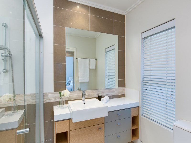 12/86 Pembroke Road, Coorparoo QLD 4151