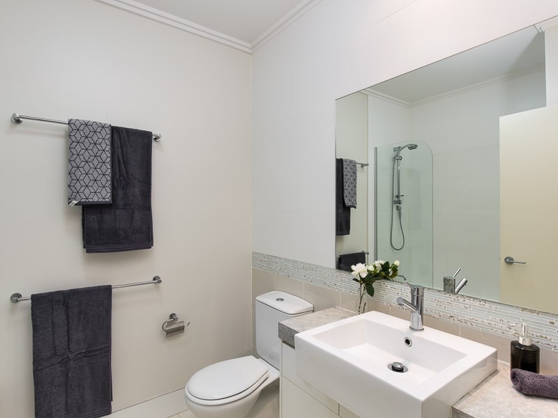 12/86 Pembroke Road, Coorparoo QLD 4151