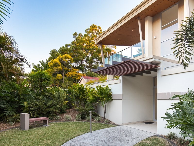 12/86 Pembroke Road, Coorparoo QLD 4151